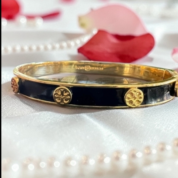 NWT Tory Burch Miller Black and Gold Hinge Bracelet - Picture 8 of 8